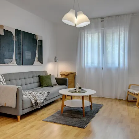 Centar White Lägenhet *