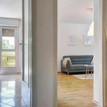 Lägenhet Centar White *