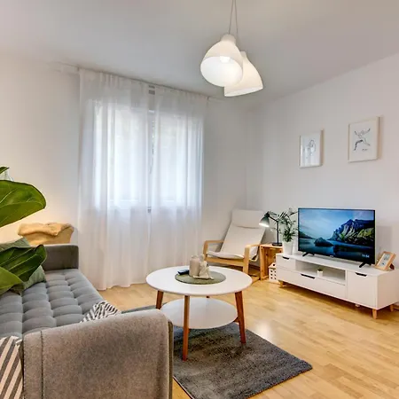 Centar White Appartement *