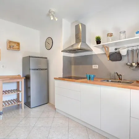 Centar White Appartamento Pola